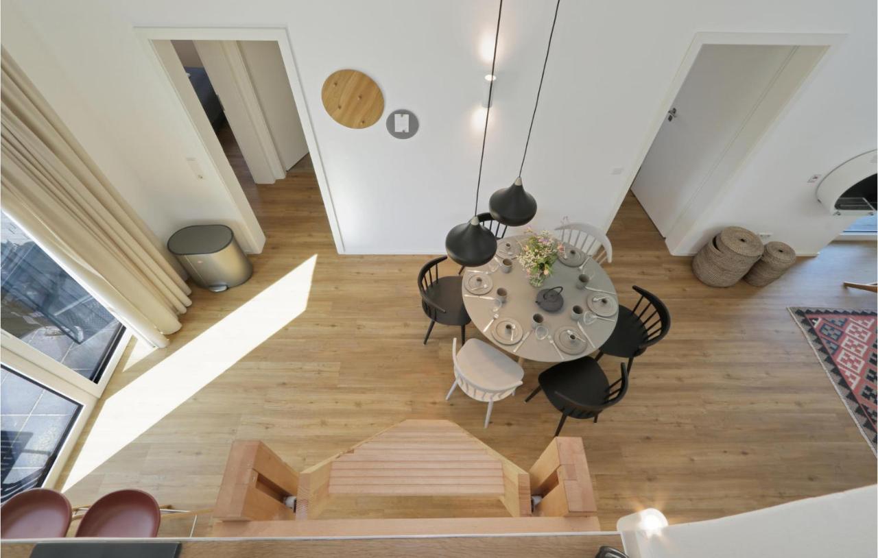 Awesome Home In Lembruch-Duemmer See With Kitchen Buitenkant foto